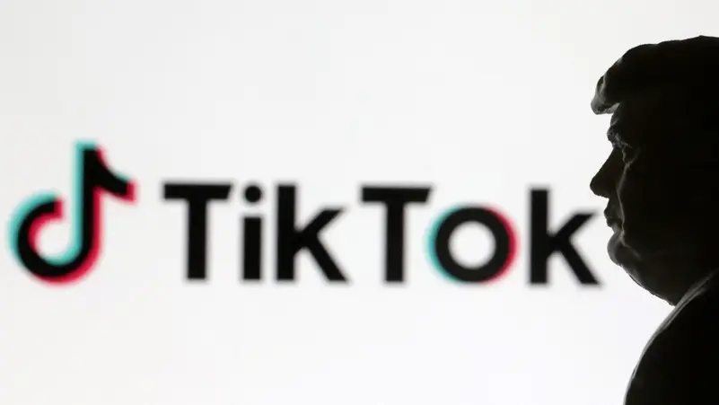 دعوى قضائية تطعن في صفقة تيك توك الأمريكية وتتهم ترامب بانتهاك القانون
