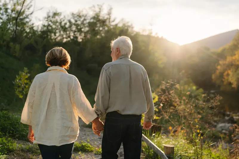 دراسة: التجارب السلبية في الشيخوخة قد تؤثر بعمق على صحة كبار السن