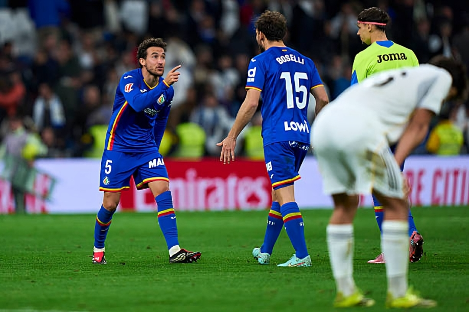 خيتافي يسقط ريال مدريد في سانتياجو برنابيو ويقدم هدية ثمينة لنادي برشلونة