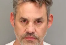 وفاة الممثل الأمريكي نيكولاس بريندون.. وفيلم رومانسي قد يكون آخر أعماله