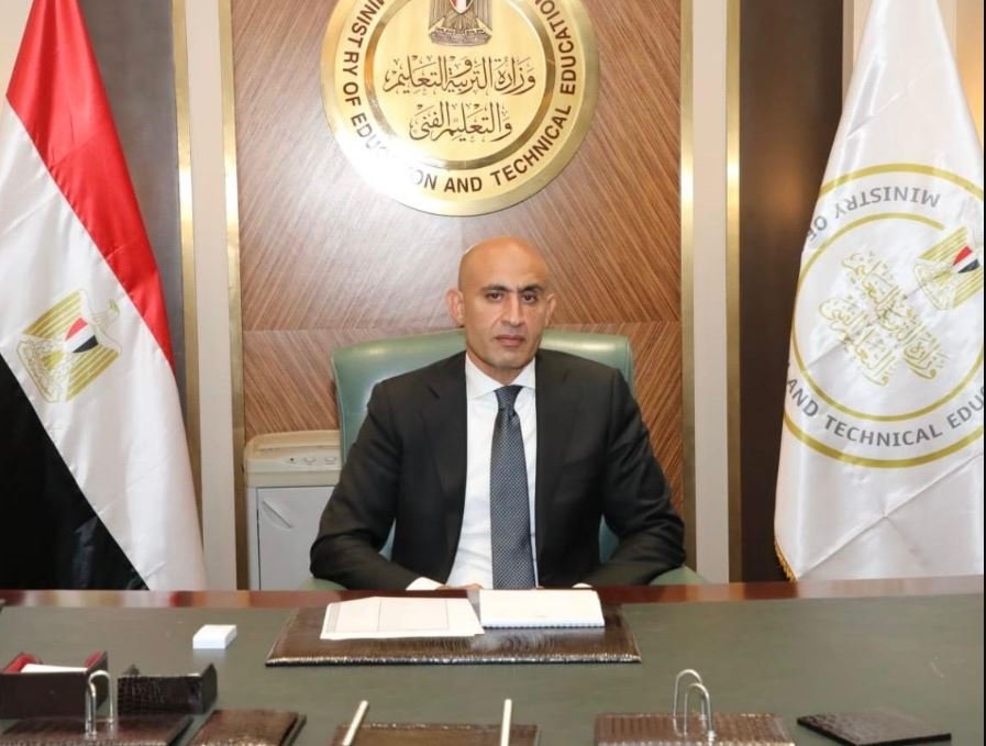 محمد عبد اللطيف وزير التربية والتعليم والتعليم الفني