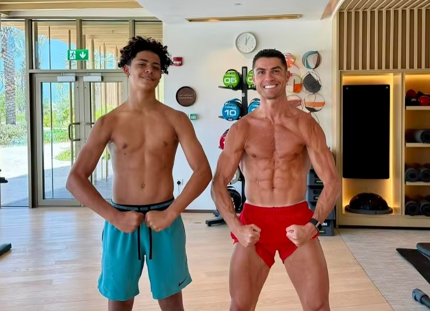 كريستيانو جونيور