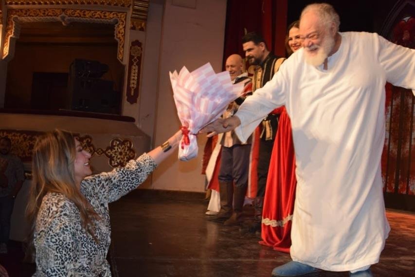 ليلى علوي تشيد بـ"الملك لير" ويحيى الفخراني: الفن بخير طالما هؤلاء حاضرون