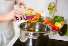 الطهي المنزلي سلاح بسيط ضد الخرف.. دراسة تكشف نتائج لافتة