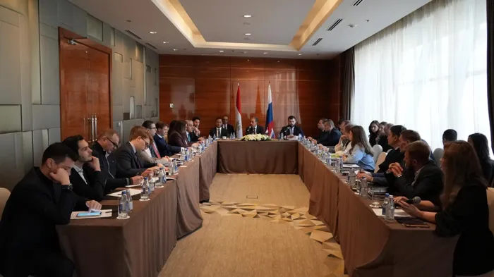 مصر تعزز شراكتها الاقتصادية مع روسيا وتدفع نحو جذب استثمارات جديدة