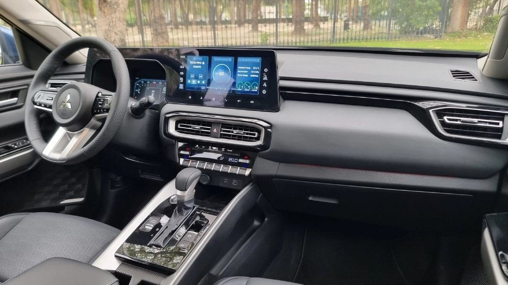 ميتسوبيشي دستنيتور