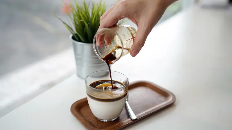 "قهوة الزبادي".. صيحة جديدة تجمع بين الطاقة والشبع