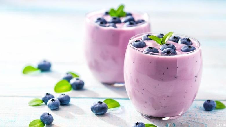 سموذي التوت.. مشروب صحي بطعم منعش وفوائد غذائية عالية